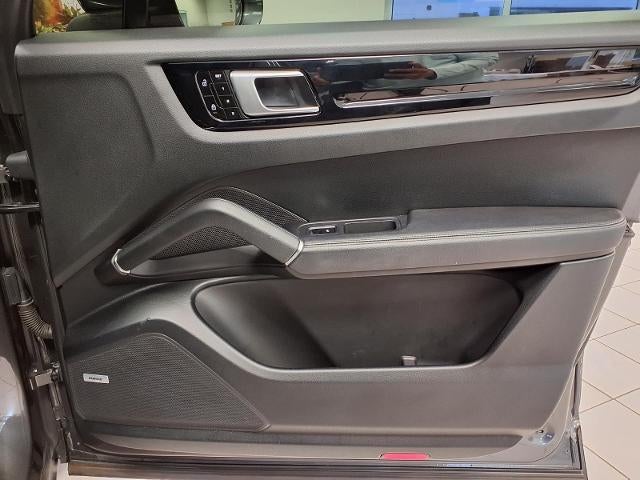 2019 Porsche Cayenne S
