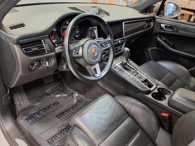 2021 Porsche Macan Turbo