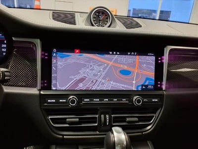 2021 Porsche Macan Turbo