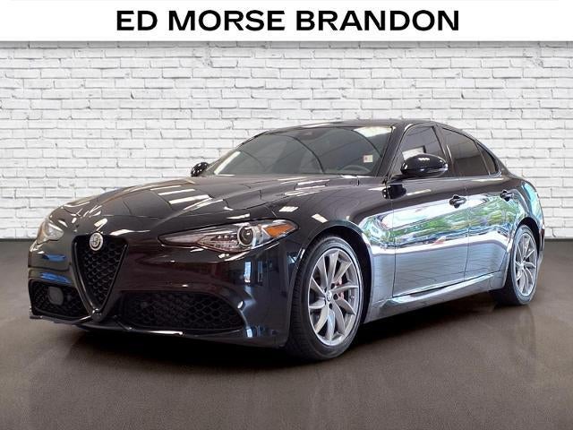 2023 Alfa Romeo Giulia Base