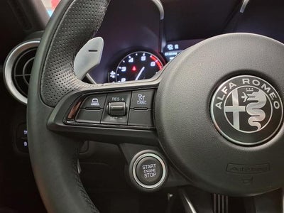 2023 Alfa Romeo Giulia Base