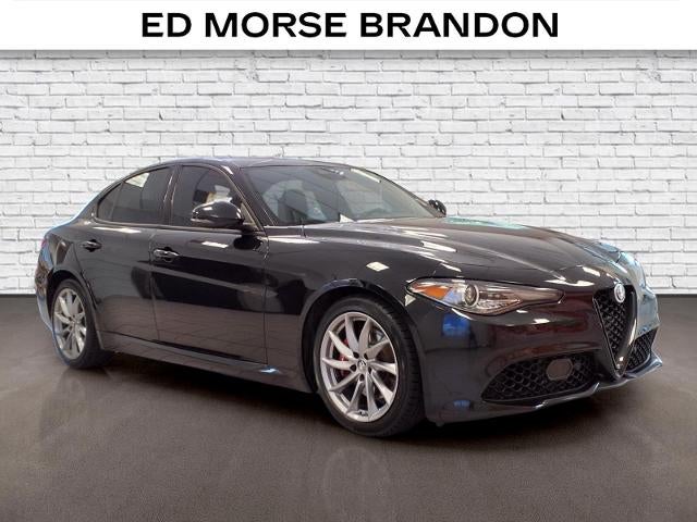 2023 Alfa Romeo Giulia Base