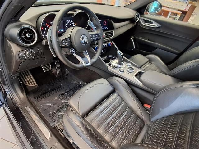 2021 Alfa Romeo Giulia Ti Sport