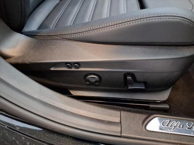 2023 Alfa Romeo Giulia Quadrifoglio