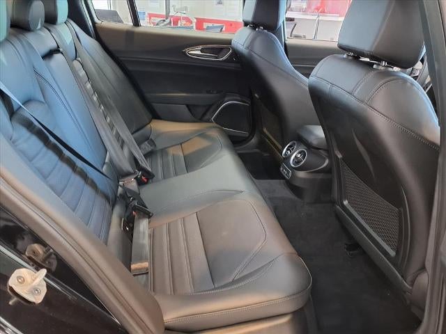 2023 Alfa Romeo Giulia Quadrifoglio