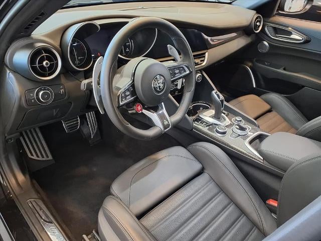 2023 Alfa Romeo Giulia Quadrifoglio