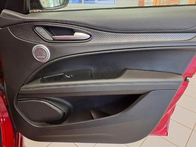 2024 Alfa Romeo Stelvio Quadrifoglio