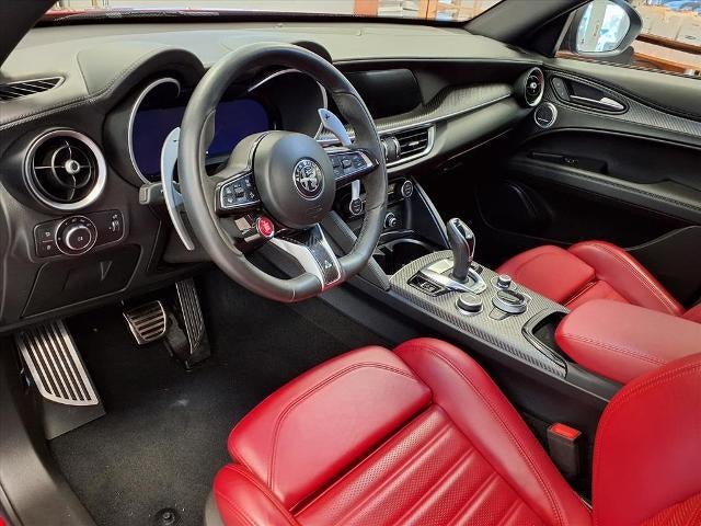 2024 Alfa Romeo Stelvio Quadrifoglio
