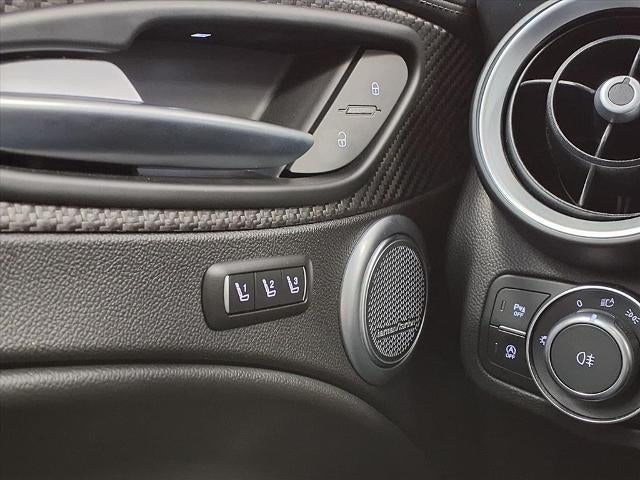 2024 Alfa Romeo Stelvio Quadrifoglio