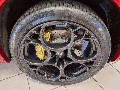 2024 Alfa Romeo Stelvio Quadrifoglio