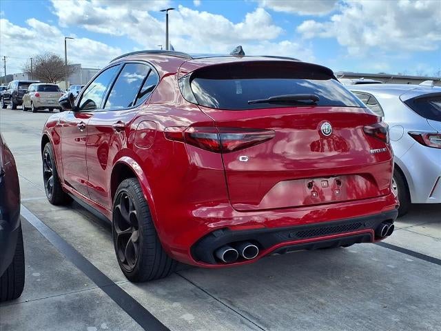 2022 Alfa Romeo Stelvio Quadrifoglio