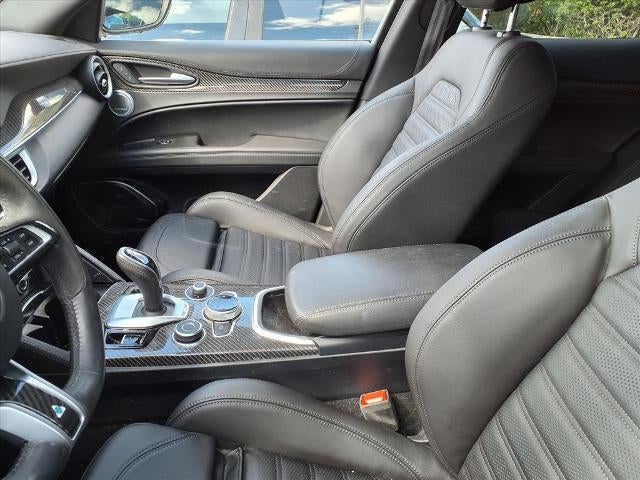 2022 Alfa Romeo Stelvio Quadrifoglio