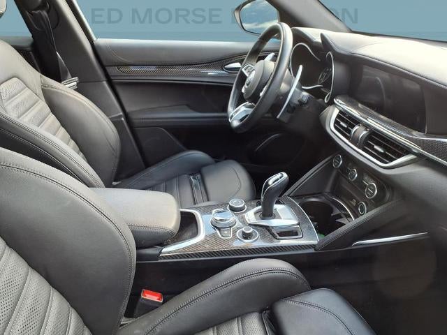 2022 Alfa Romeo Stelvio Quadrifoglio