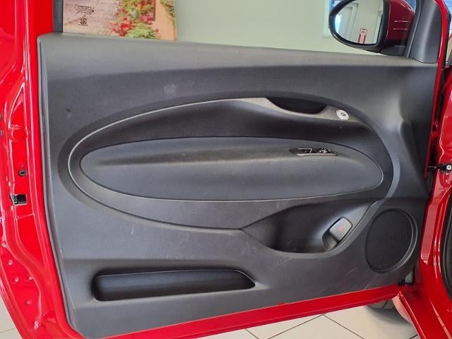 2024 FIAT 500e INSPI(RED)
