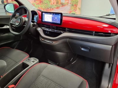 2024 FIAT 500e INSPI(RED)