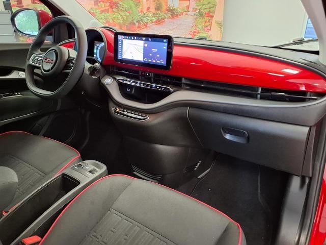 2024 FIAT 500e INSPI(RED)