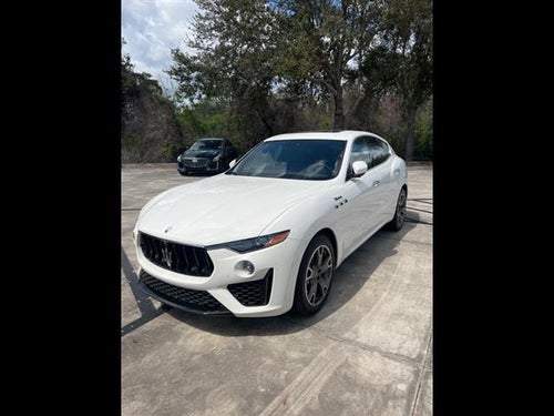 2023 Maserati Levante Modena