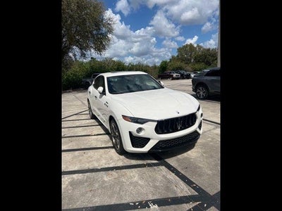 2023 Maserati Levante Modena