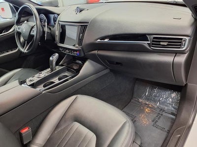 2023 Maserati Levante Modena